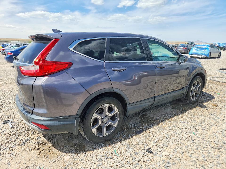 Photo 3 from auction – 2017 HONDA CR-V with VIN 7FARW1H51HE024241