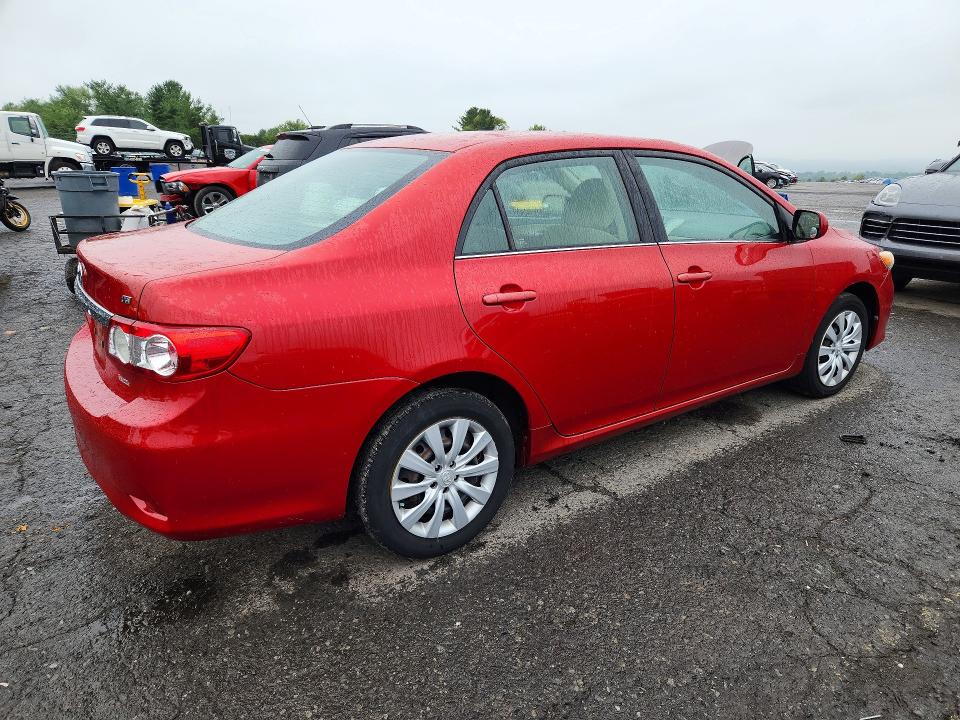 Photo 3 from auction – 2013 TOYOTA COROLLA with VIN 2T1BU4EEXDC989445