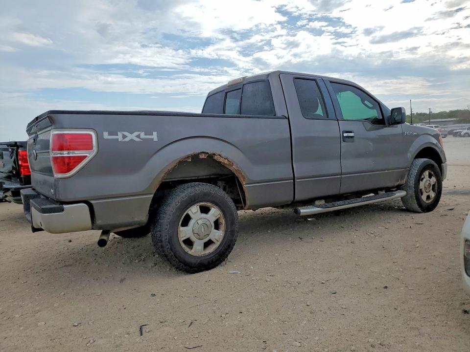 Photo 3 from auction – 2010 FORD F150 with VIN 1FTFX1EV0AFA49200