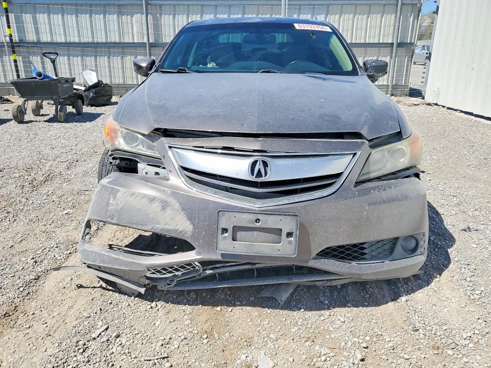 Photo 5 from auction – 2013 ACURA ILX with VIN 19VDE1F74DE008444