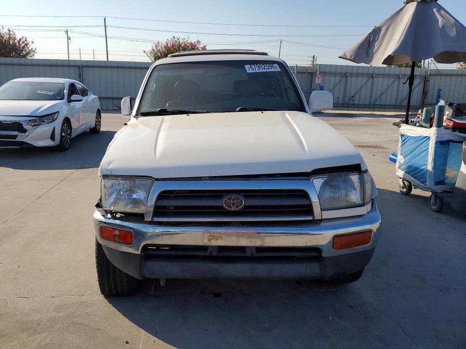 Photo 5 from auction – 1997 TOYOTA 4RUNNER with VIN JT3GN87R8V0026439
