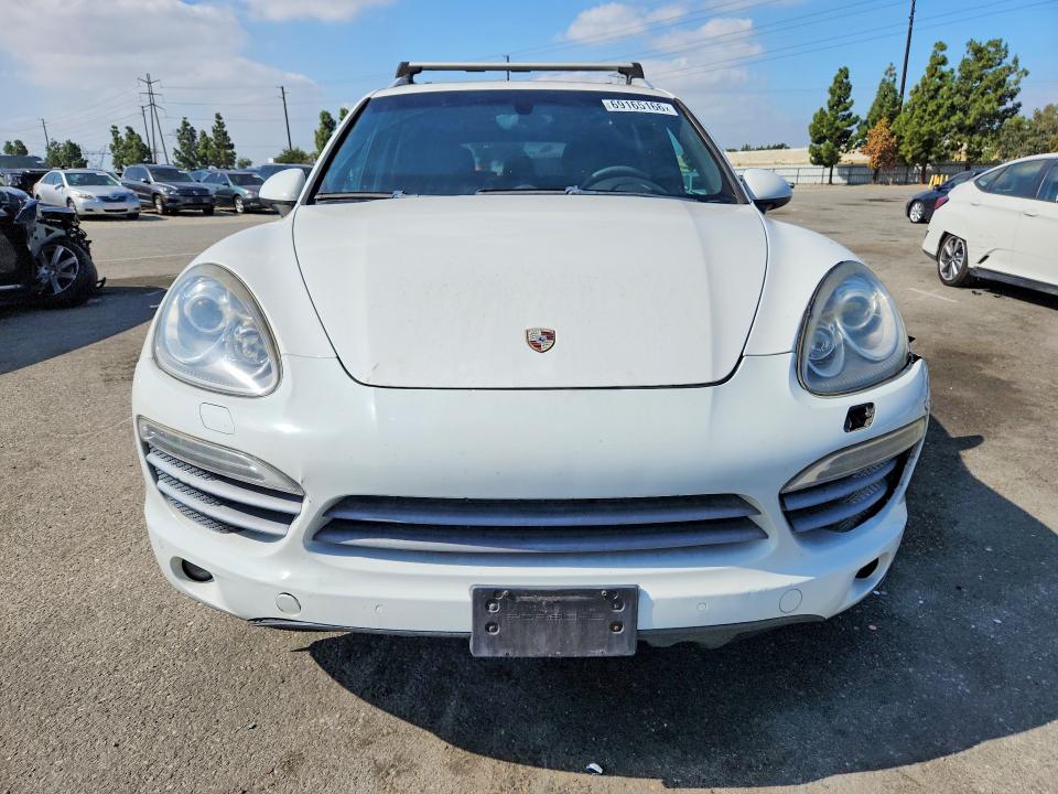 Photo 5 from auction – 2014 PORSCHE CAYENNE with VIN WP1AB2A25ELA58457