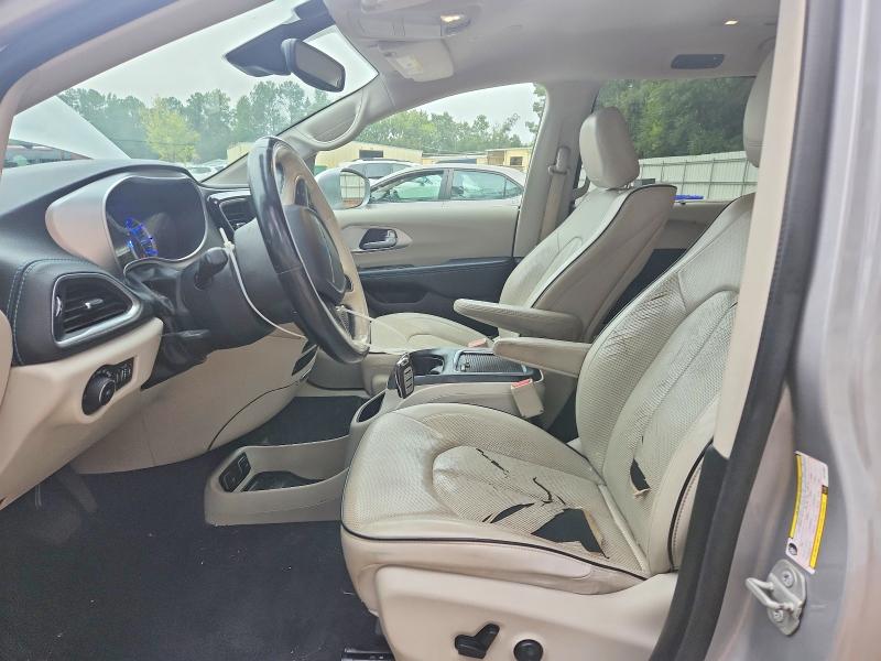 Photo 7 from auction – 2018 CHRYSLER PACIFICA with VIN 2C4RC1N71JR144867