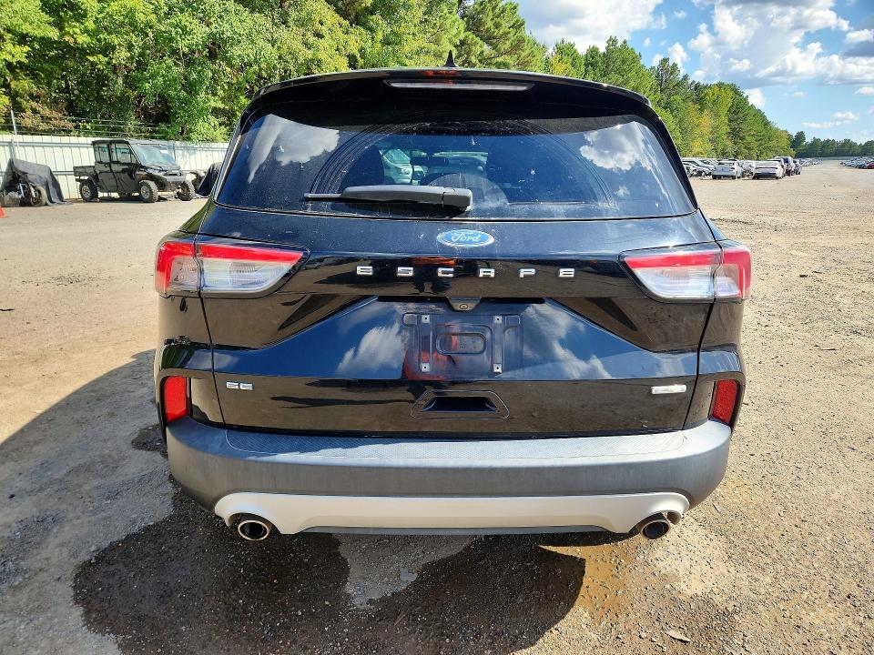 Photo 6 from auction – 2020 FORD ESCAPE with VIN 1FMCU0G62LUC05078