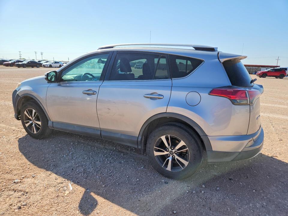Photo 2 from auction – 2016 TOYOTA RAV4 with VIN 2T3WFREV0GW268800