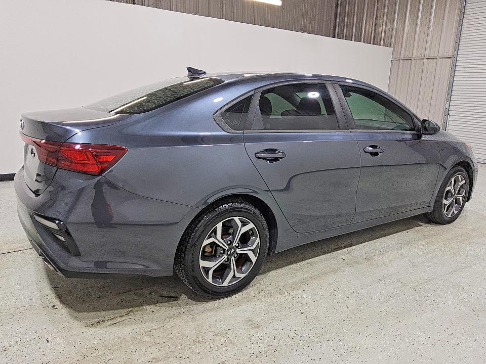 Photo 3 from auction – 2019 KIA FORTE with VIN 3KPF24ADXKE011806