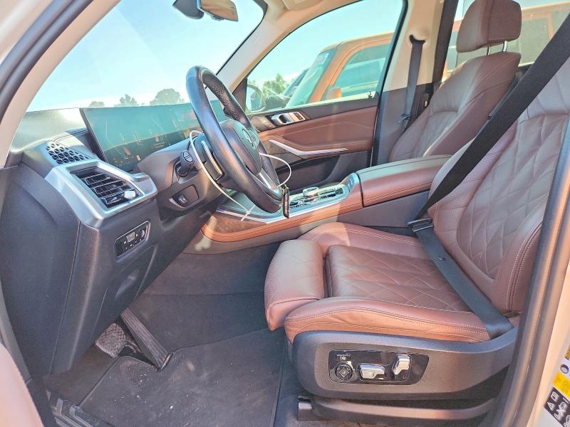 Photo 7 from auction – 2023 BMW X7 with VIN 5UX23EM02P9P25417