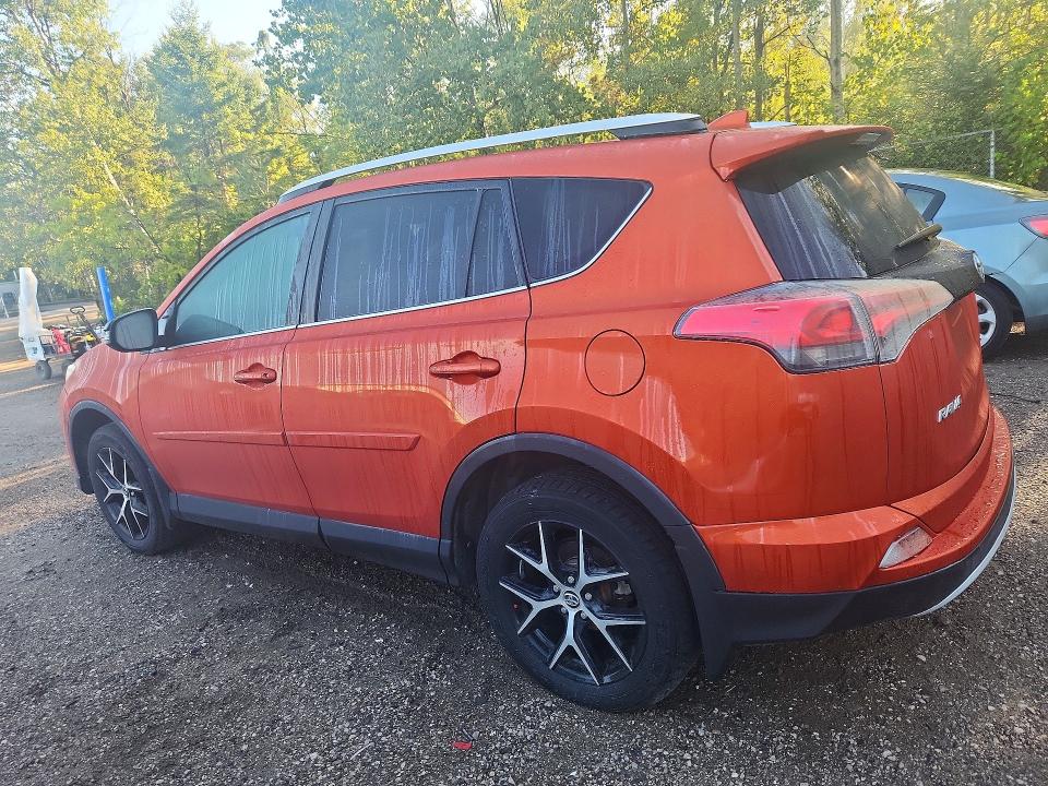 Photo 2 from auction – 2016 TOYOTA RAV4 with VIN 2T3JFREVXGW456797