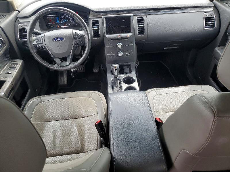 Photo 8 from auction – 2019 FORD FLEX with VIN 2FMGK5C89KBA11809