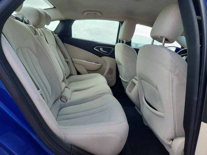 صورة رقم 10 من المزاد - 2015 CHRYSLER 200 مع VIN 1C3CCCAB5FN507742