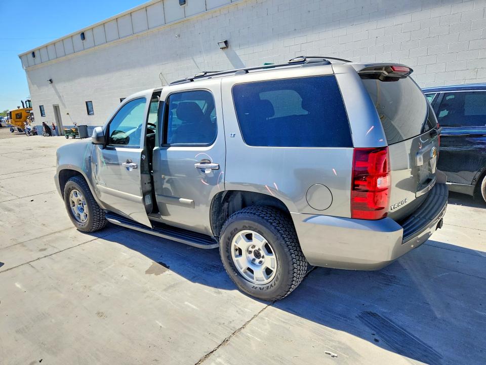 Photo 2 from auction – 2008 CHEVROLET TAHOE with VIN 1GNFK13088R112274