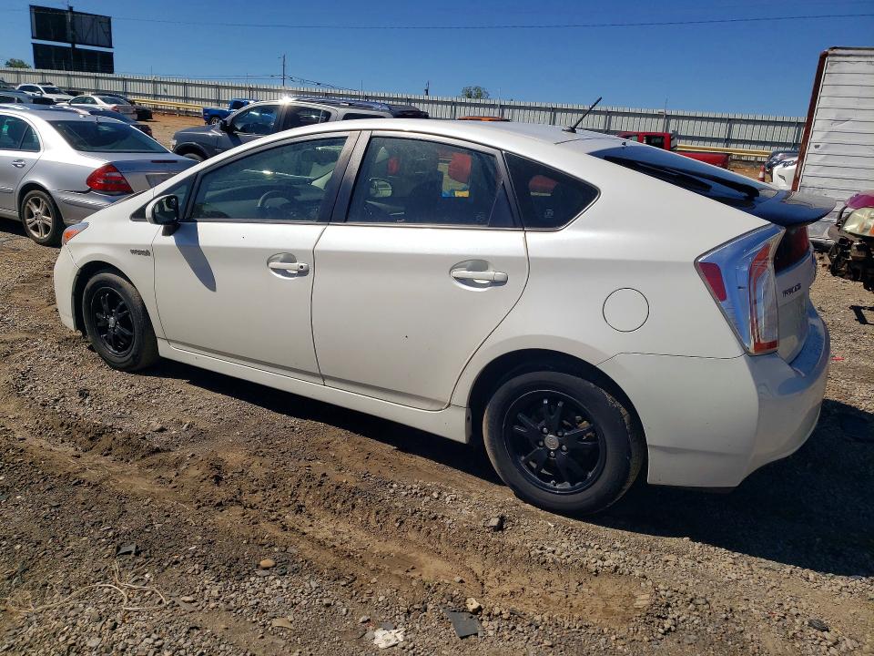 Photo 2 from auction – 2015 TOYOTA PRIUS with VIN JTDKN3DUXF0398481