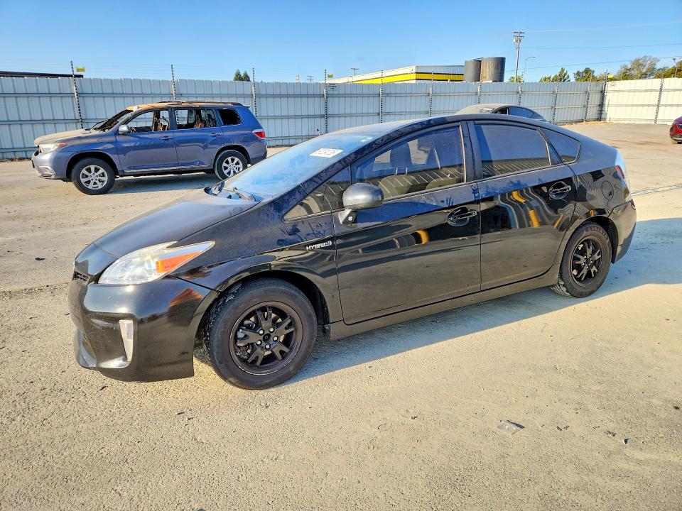 Photo 1 from auction – 2015 TOYOTA PRIUS with VIN JTDKN3DU2F0463775