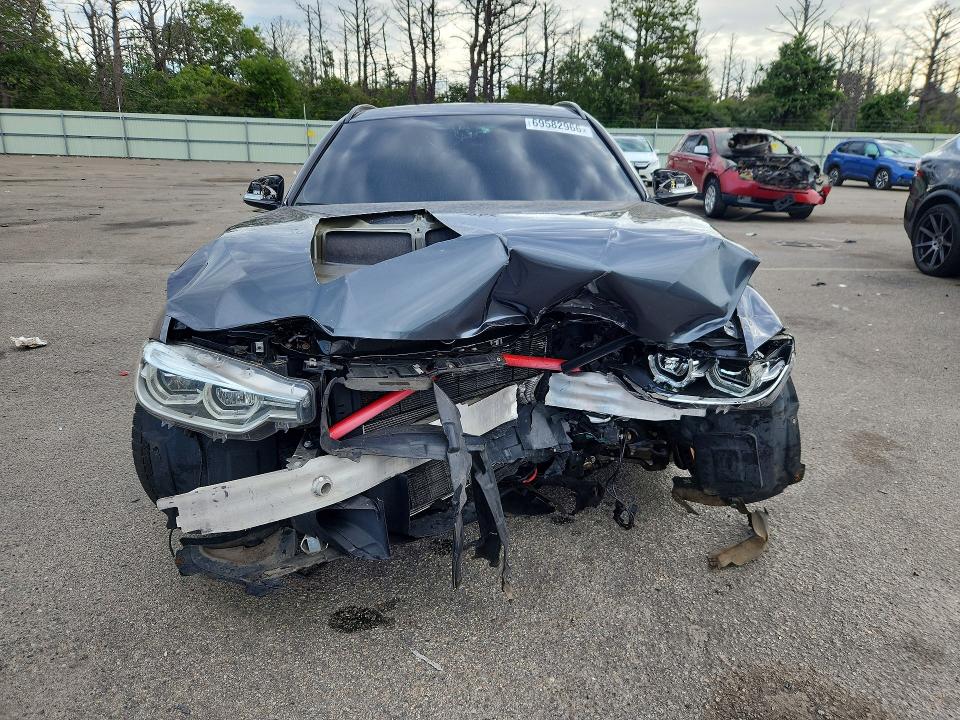 Foto 5 de la subasta – 2018 BMW 330 con VIN WBA8K3C50JA483665