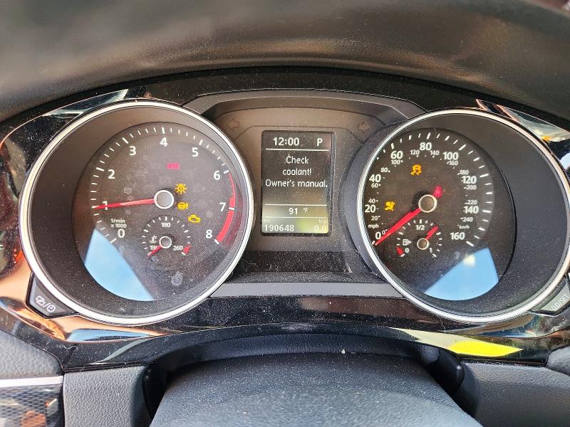 Снимка 9 от търг – 2016 VOLKSWAGEN JETTA с VIN 3VWL17AJ2GM390971