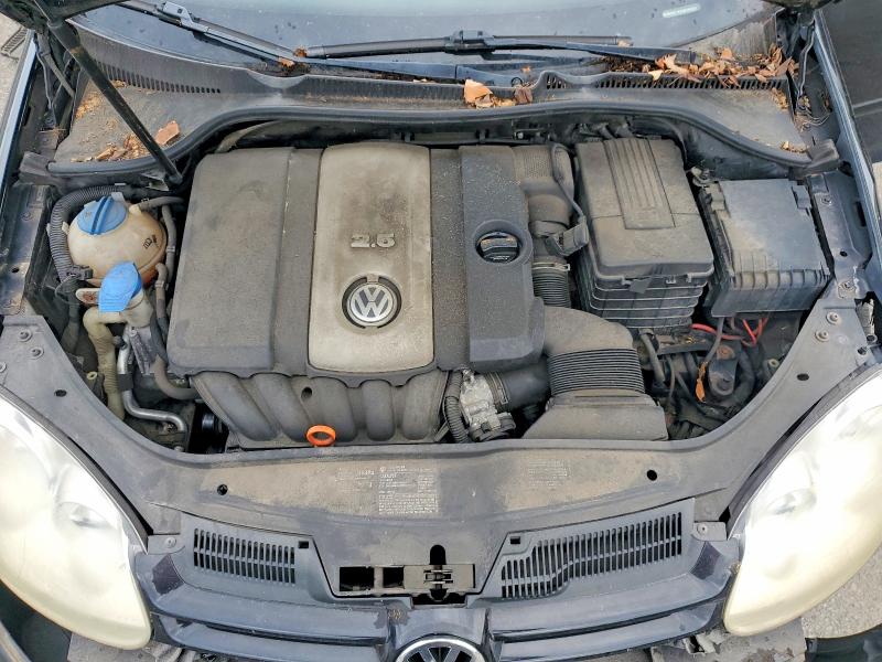 Photo 11 from auction – 2008 VOLKSWAGEN RABBIT with VIN WVWDB71K98W280823