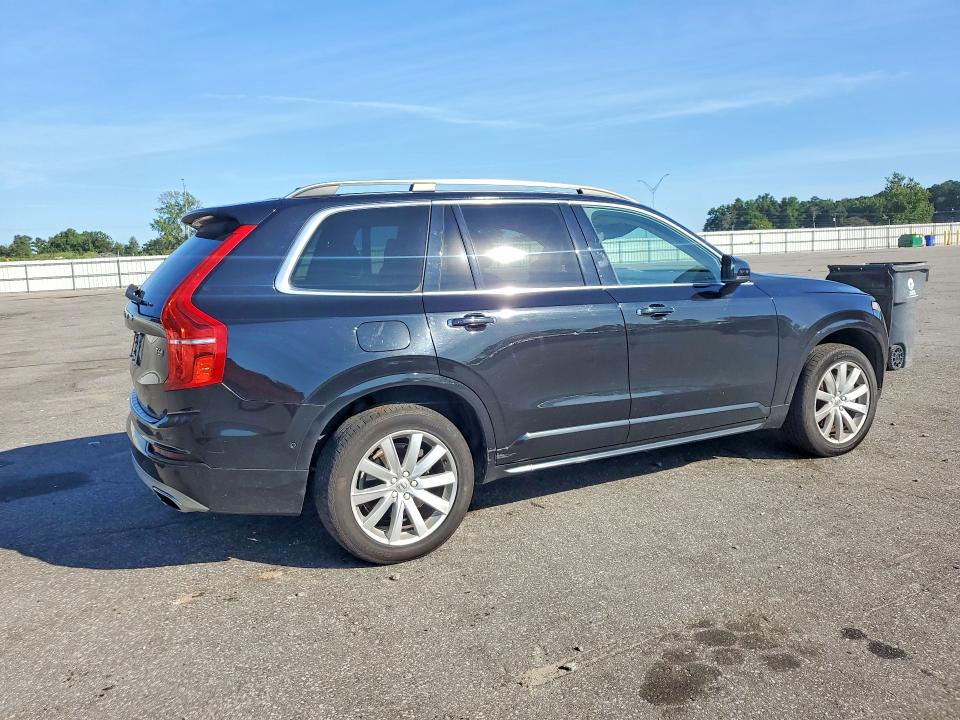 Photo 3 from auction – 2016 VOLVO XC90 with VIN YV4A22PK1G1071212