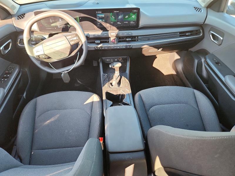 Снимка 8 от търг – 2025 KIA K4 с VIN 3KPFT4DE3SE048939