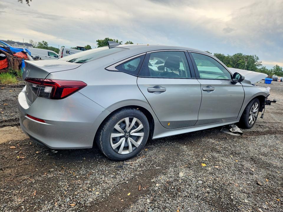 Снимка 3 от търг – 2025 HONDA CIVIC с VIN 2HGFE2F28SH603892