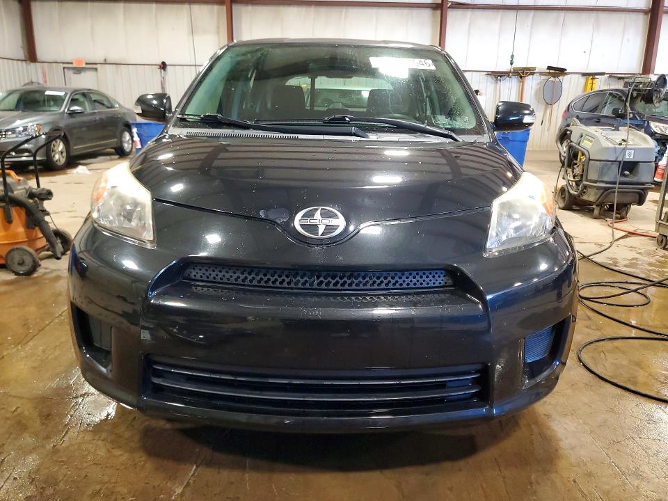 Photo 5 from auction – 2010 SCION XD with VIN JTKKU4B46A1002649
