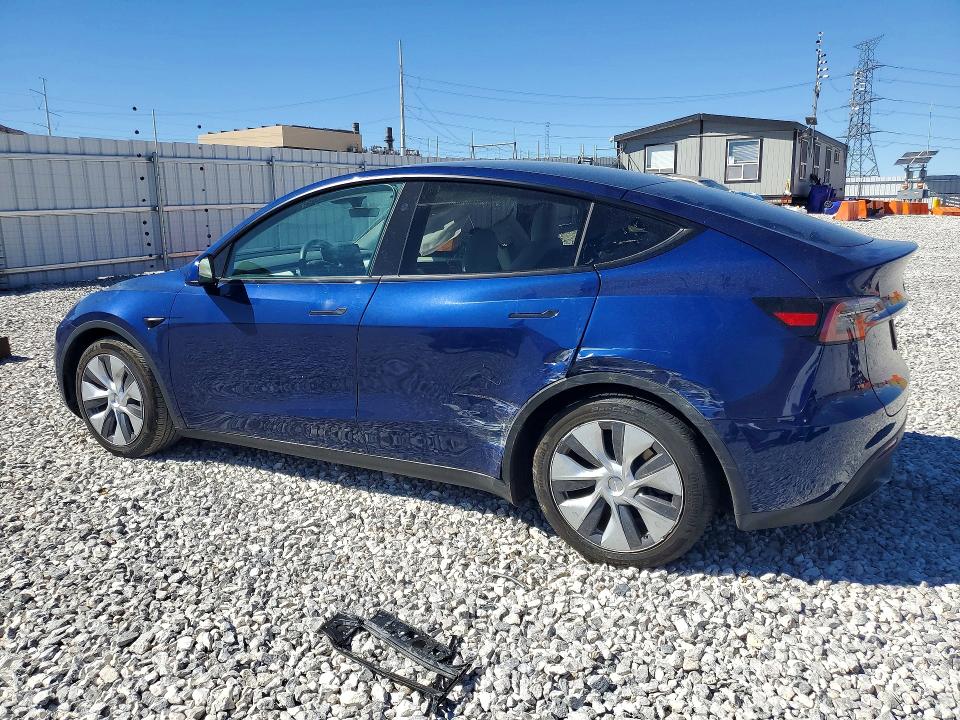 Фото 2 с аукциона – 2023 TESLA MODEL Y с VIN 7SAYGAEE2PF945068