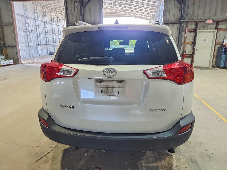 Снимка 6 от търг – 2015 TOYOTA RAV4 с VIN 2T3YFREV5FW179781