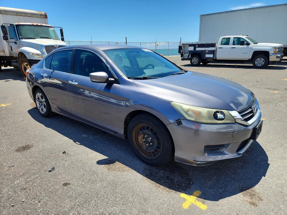 Снимка 4 от търг – 2015 HONDA ACCORD с VIN 1HGCR2F36FA012254