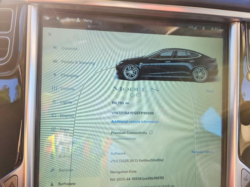 Photo 9 from auction – 2014 TESLA MODEL S with VIN 5YJSA1S12EFP35699