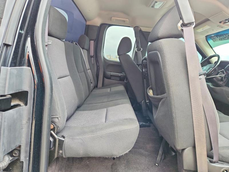 Photo 10 from auction – 2011 CHEVROLET SILVERADO with VIN 1GCRCREA4BZ342540
