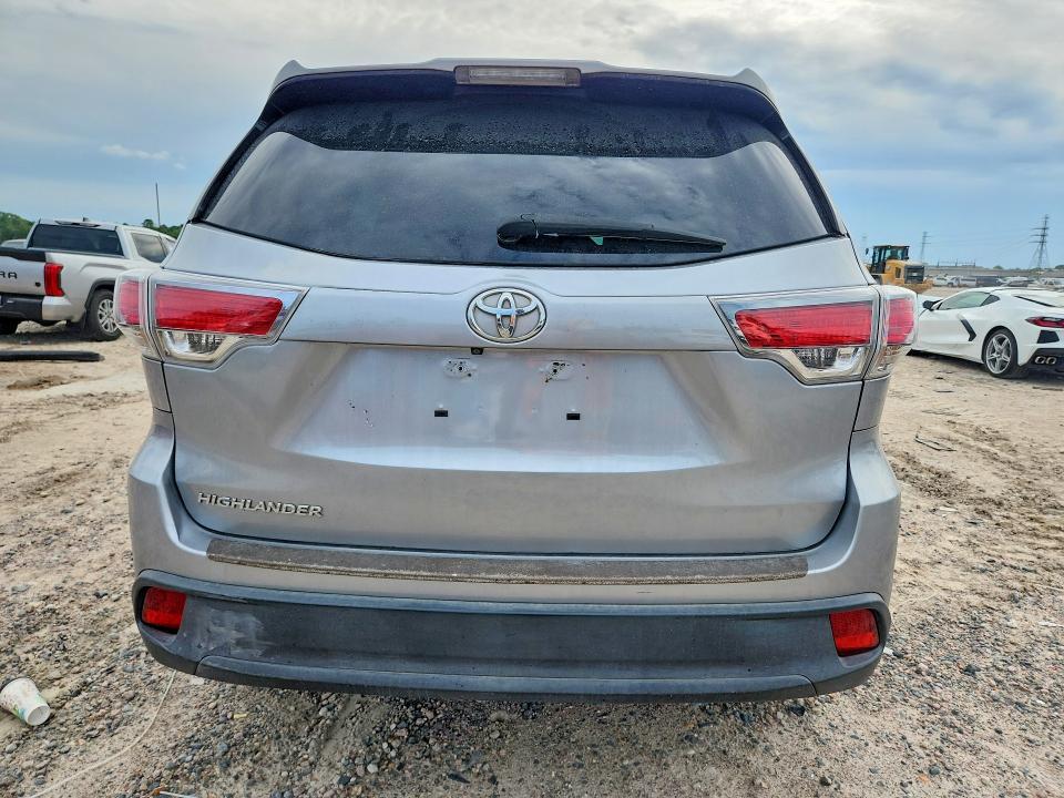 Снимка 6 от търг – 2016 TOYOTA HIGHLANDER с VIN 5TDZKRFH5GS166587