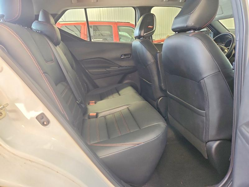 Photo 11 from auction – 2019 NISSAN KICKS with VIN 3N1CP5CU7KL529376