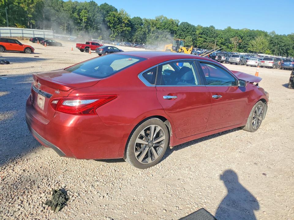 Photo 3 from auction – 2016 NISSAN ALTIMA with VIN 1N4AL3AP0GC266481