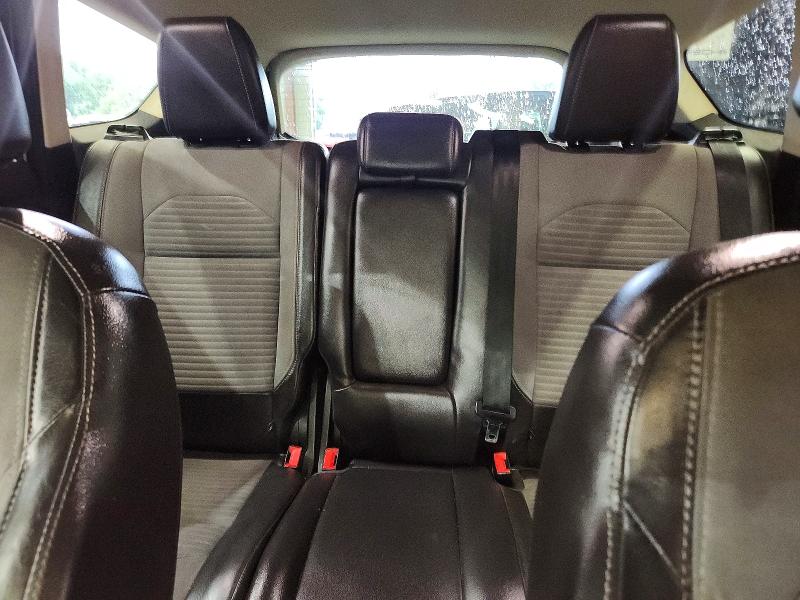 Photo 10 from auction – 2017 FORD ESCAPE with VIN 1FMCU9G99HUD98979