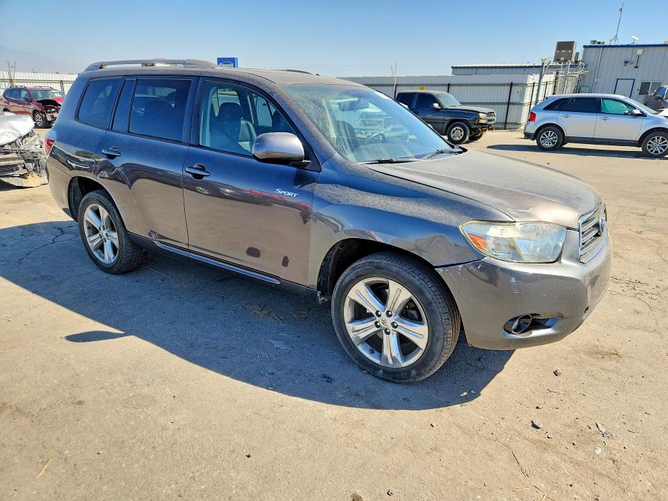 Photo 4 from auction – 2008 TOYOTA HIGHLANDER with VIN JTEDS43A982035364