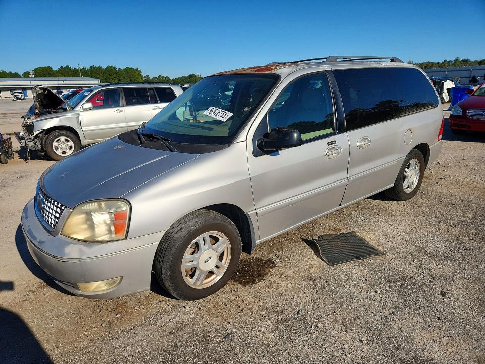 FORD FREESTAR 2006 مع رقم تعريف المركبة 2FMZA52286BA22962 - صورة من المزاد