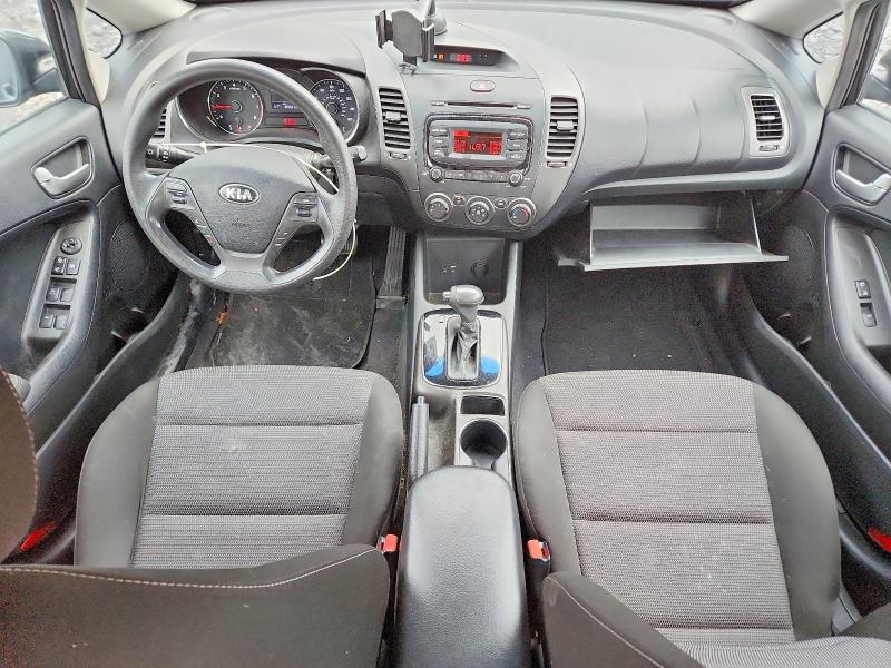 Photo 8 from auction – 2017 KIA FORTE with VIN 3KPFK4A79HE028454