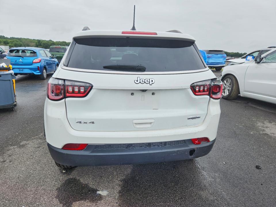 Photo 6 from auction – 2024 JEEP COMPASS with VIN 3C4NJDBN4RT606940