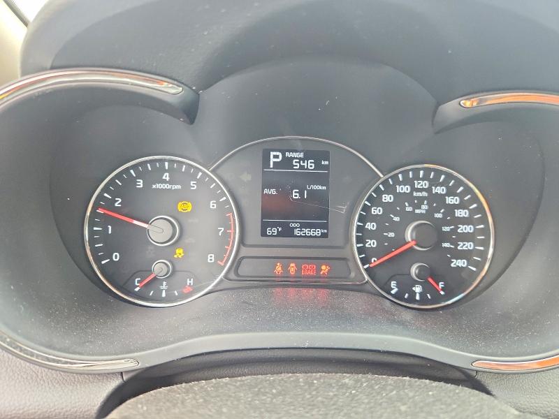 Foto 9 de la subasta – 2017 KIA FORTE con VIN 3KPFK4A77HE089589