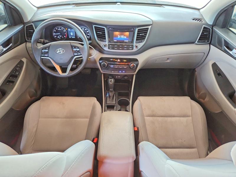 Photo 8 from auction – 2017 HYUNDAI TUCSON with VIN KM8J33A43HU497964