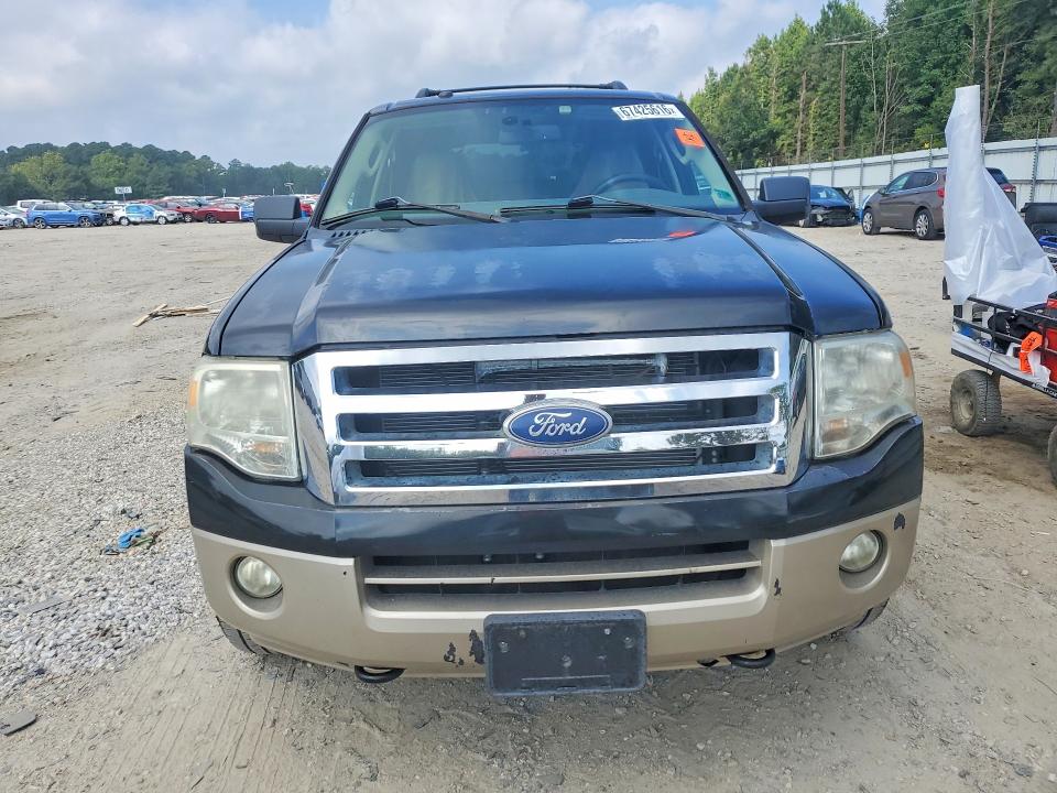 Photo 5 from auction – 2011 FORD EXPEDITION with VIN 1FMJU1J55BEF01976