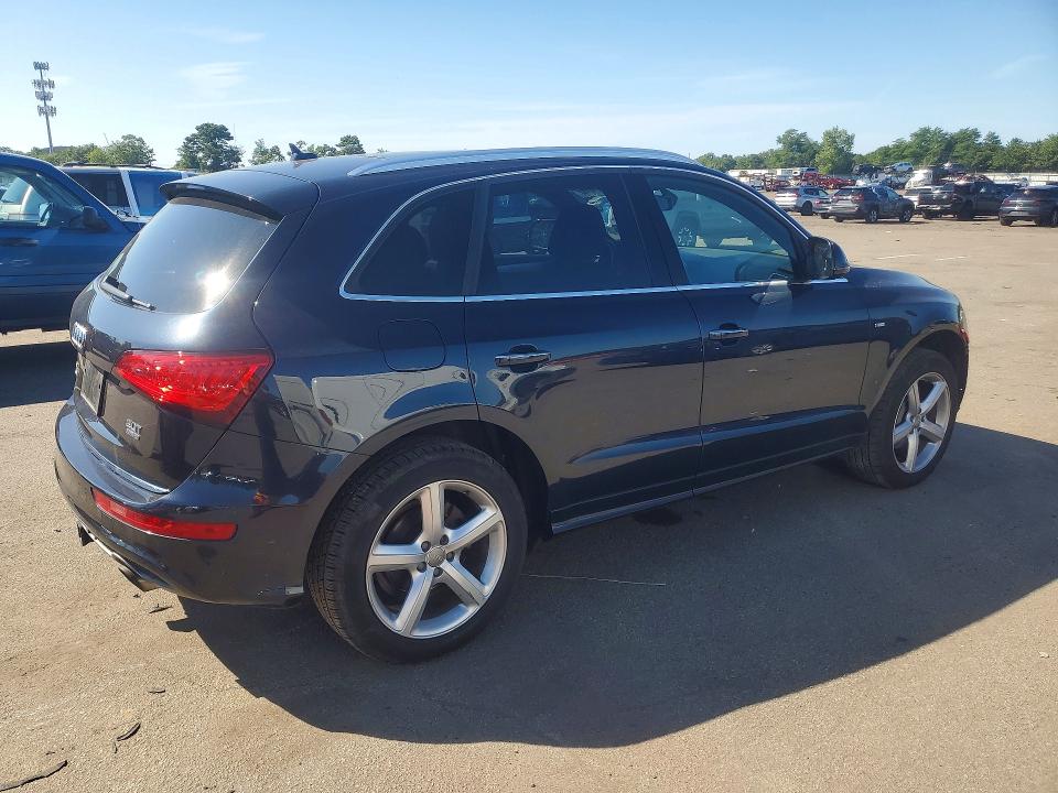 Photo 3 from auction – 2017 AUDI Q5 with VIN WA1M2AFP3HA044550
