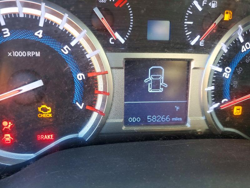 Снимка 9 от търг – 2014 TOYOTA 4RUNNER с VIN JTEBU5JR3E5174285