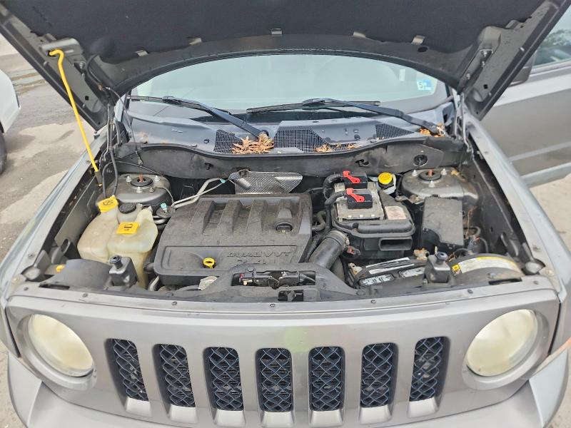 Photo 12 from auction – 2011 JEEP PATRIOT with VIN 1J4NF4GB5BD233607