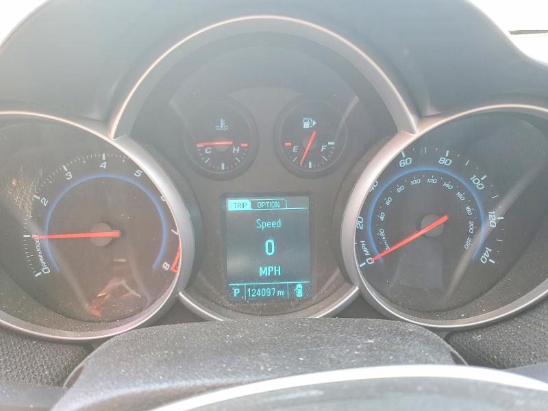 Photo 9 from auction – 2014 CHEVROLET CRUZE with VIN 1G1PC5SB0E7221588