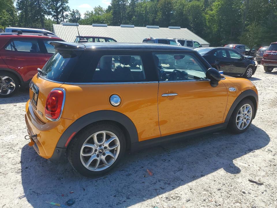 Фото 3 с аукциона – 2015 MINI COOPER с VIN WMWXP7C50F2A59167