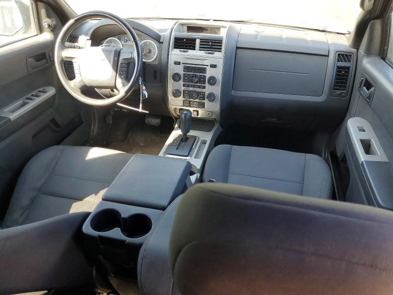 صورة رقم 8 من المزاد - 2011 FORD ESCAPE مع VIN 1FMCU0DG4BKA33885