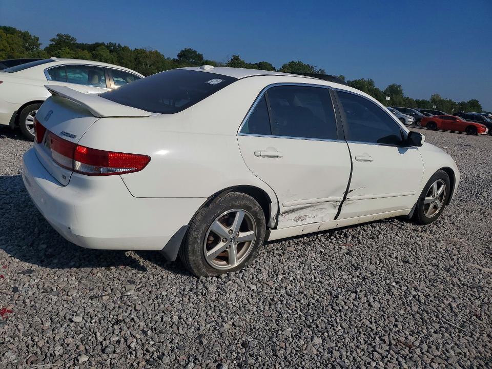 Photo 3 from auction – 2004 HONDA ACCORD with VIN 1HGCM56844A107548