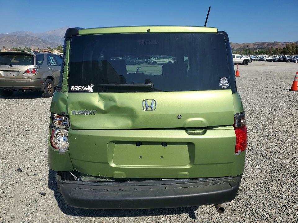 Photo 6 from auction – 2006 HONDA ELEMENT with VIN 5J6YH177X6L013358