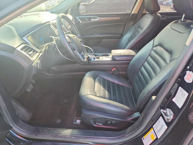 Photo 7 from auction – 2017 FORD FUSION with VIN 3FA6P0HD6HR132582