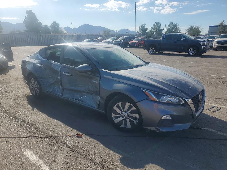 Photo 4 from auction – 2020 NISSAN ALTIMA with VIN 1N4BL4BV2LC188223
